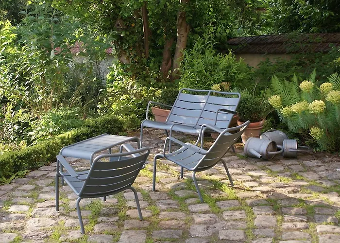 Couette-café Les Hortensias 3*