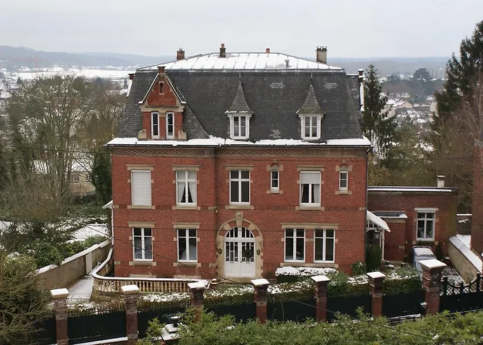 Couette-café Les Hortensias 3*